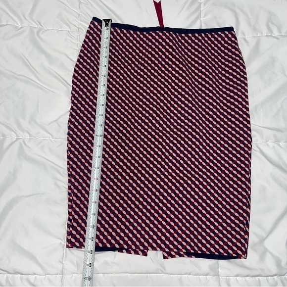 BODEN US 6 R Skirt Navy Colorful Pink Mauve Pencil Skirt - Picture 2 of 7